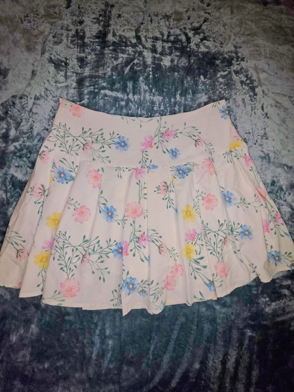 floral pleated mini skort